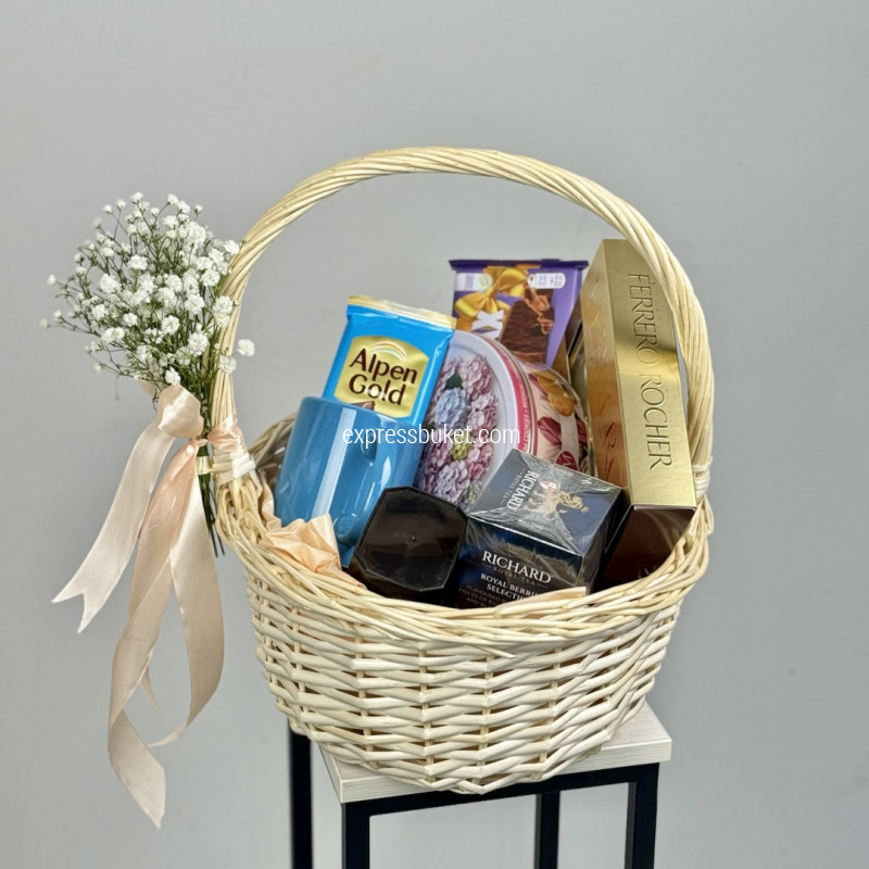 Подарочная корзина "Особое внимание"